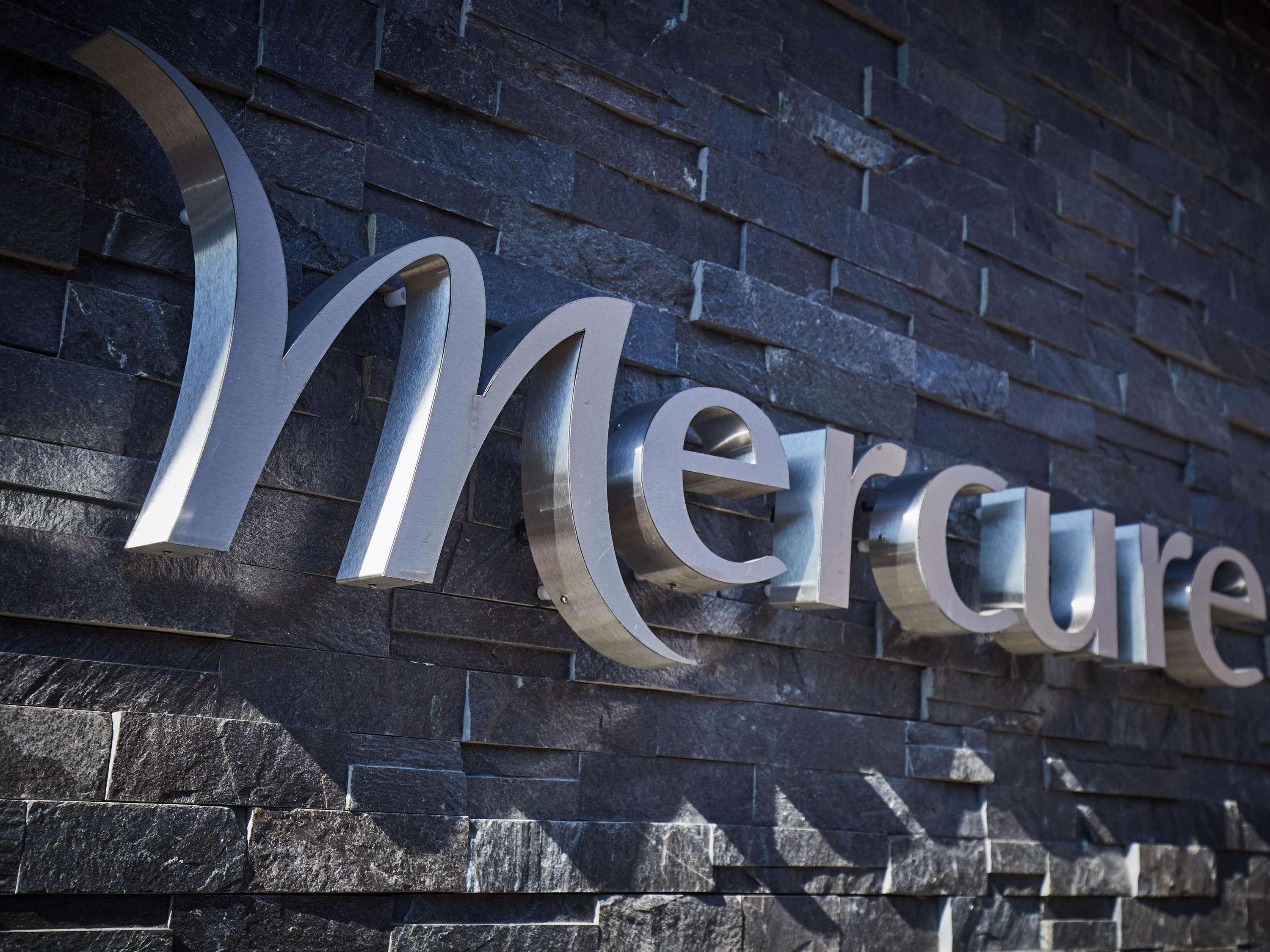 Mercure Milton Keynes Hotel Exteriör bild