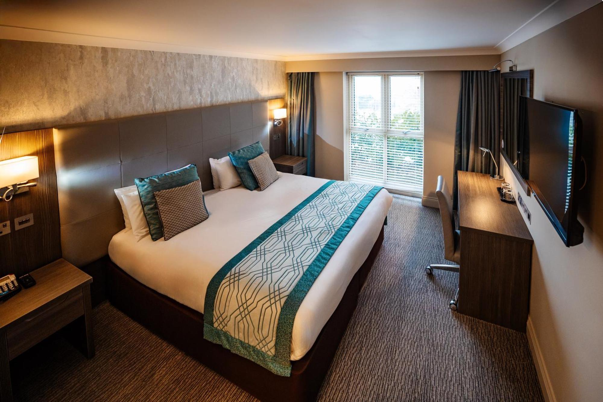 Mercure Milton Keynes Hotel Exteriör bild