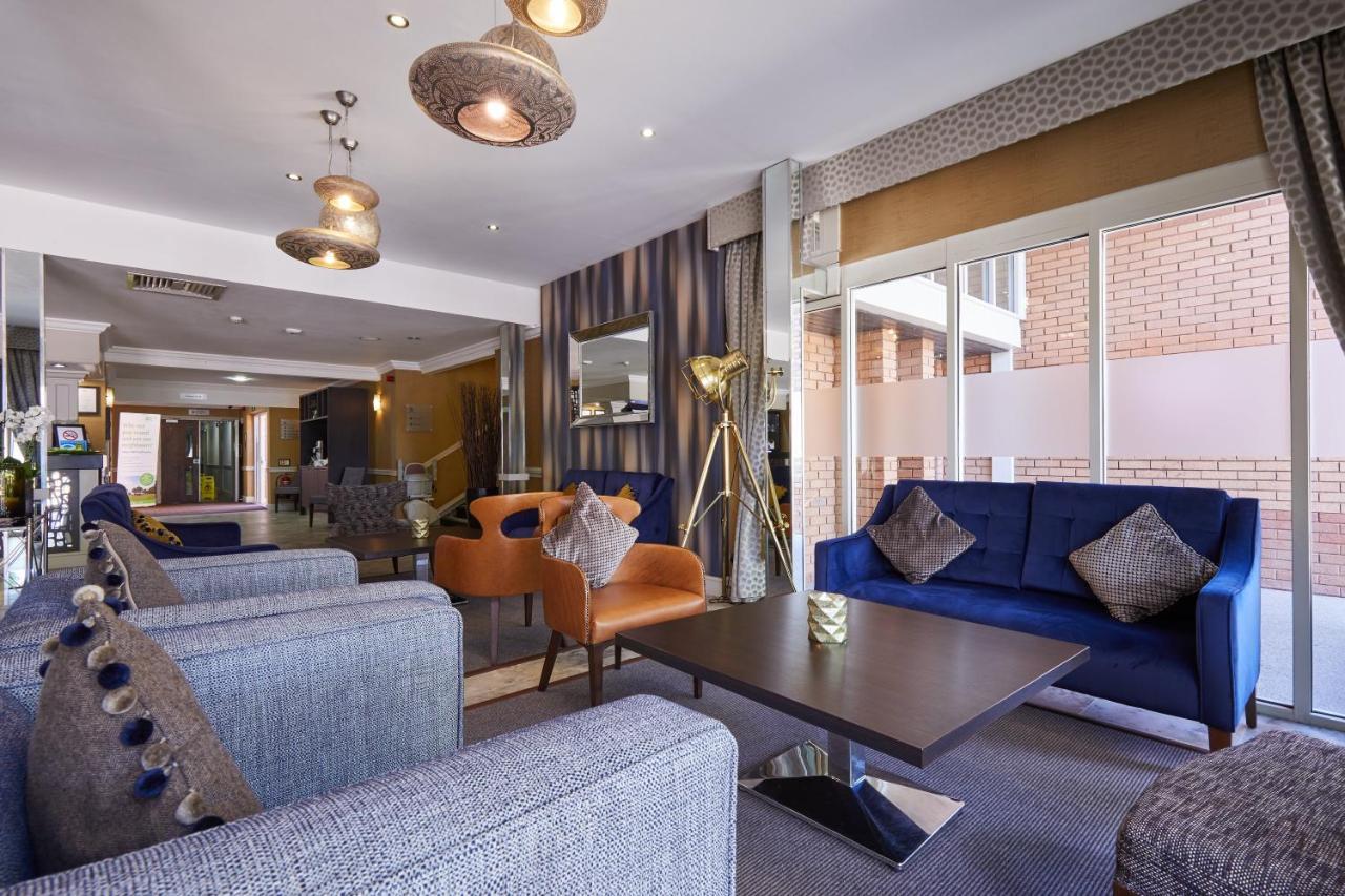 Mercure Milton Keynes Hotel Exteriör bild